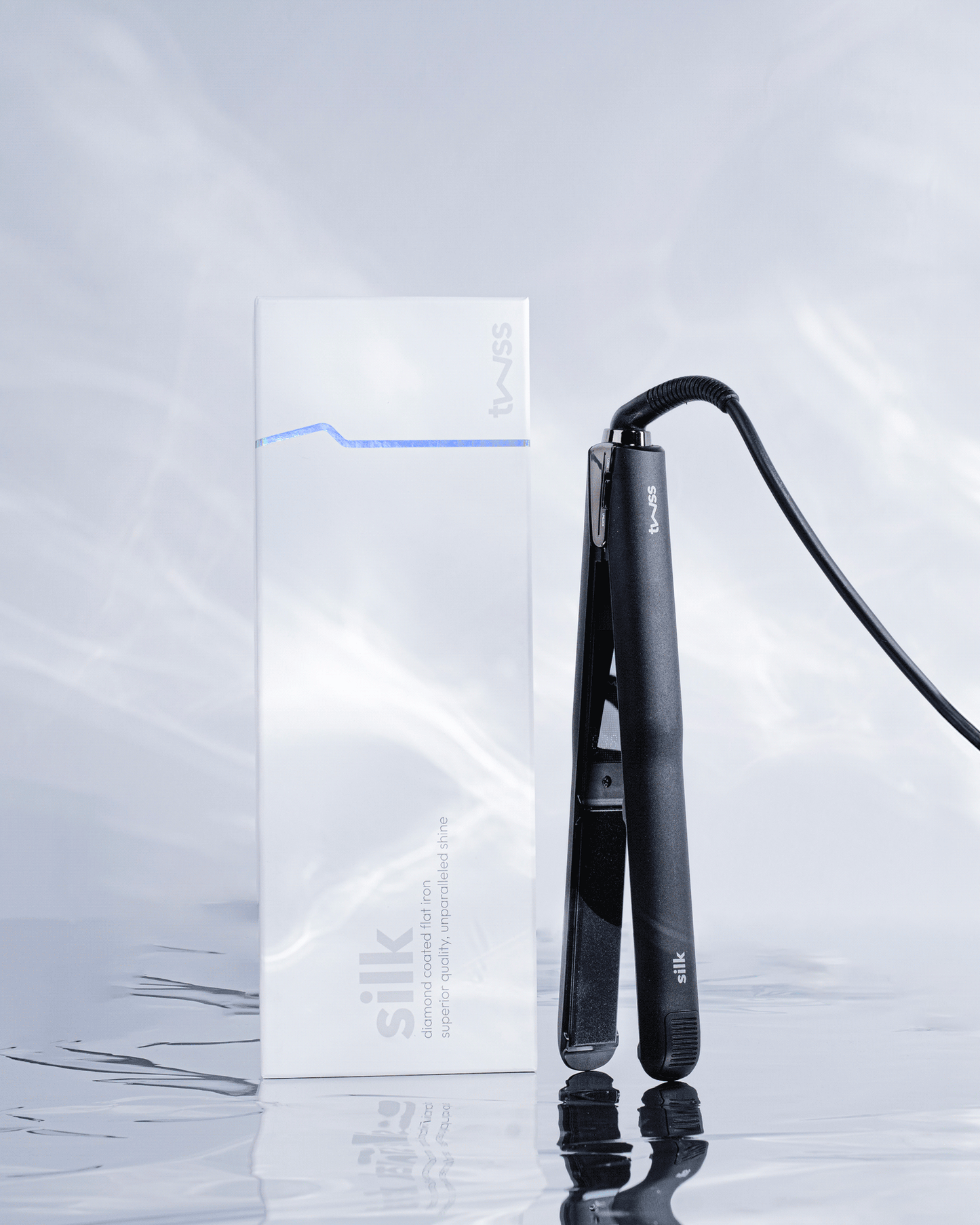 twss – Silk Nano-Diamond coated Hair Straightener– Digital Infrared Flat Iron for Sleek, Frizz-Free Styling