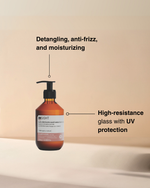 Insight Elasti-Curl Leave-In Detangling Hair Milk 250ml lifestyle shot by Insight | EIDEAL