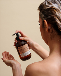 Insight Sensitive Scalp Shampoo 350ml in-use result by Insight | EIDEAL